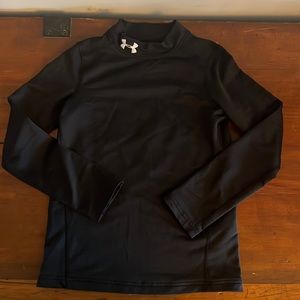 Under armour base layer youth small